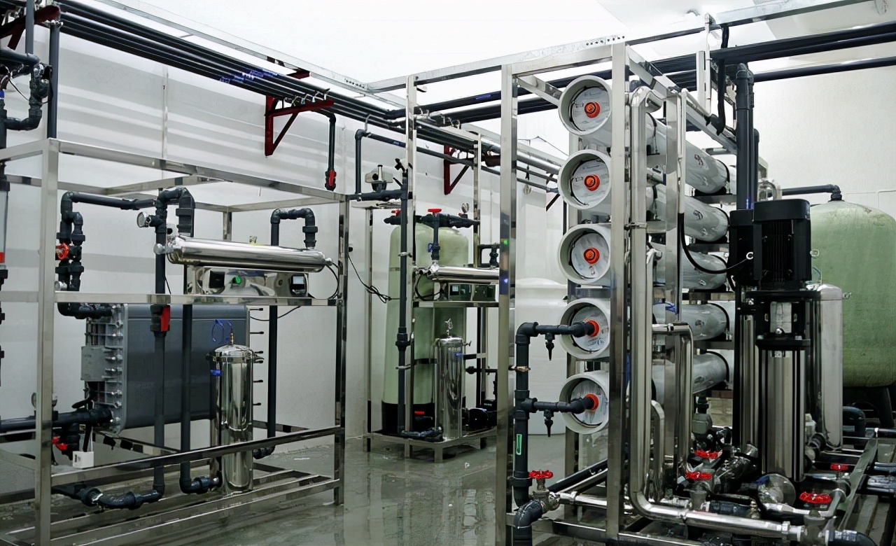 根據(jù)水質(zhì)怎么來(lái)選擇合適的沈陽(yáng)水處理設(shè)備？