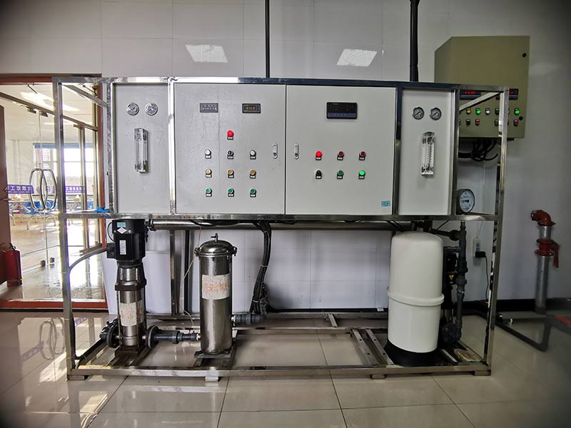 2噸反滲透設備==